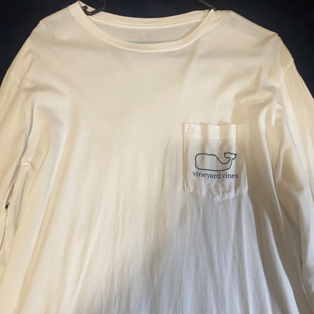 Vine yard vines long sleeve vintage tee